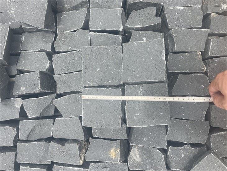 Black Stone Tile Outdoor