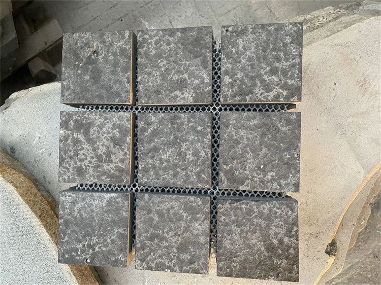 flamed cube zhangpu black on mesh 100X100MM - flamed cube zhangpu black on mesh 100X100MM -